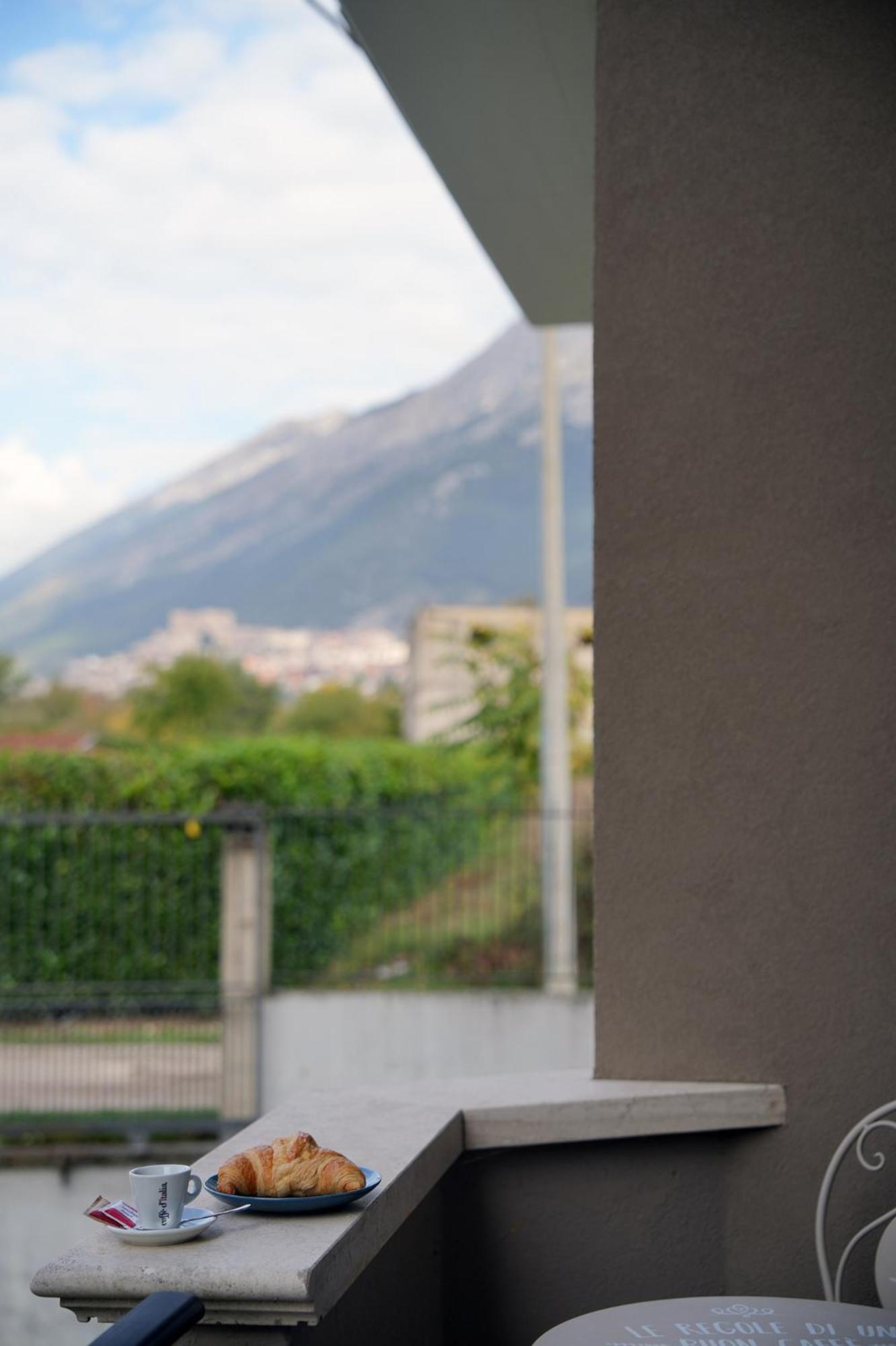 B&B Arco Dei Sogni Celano Exterior photo